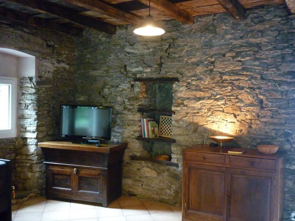 Вілла Casa Valentini Quercitello Екстер'єр фото